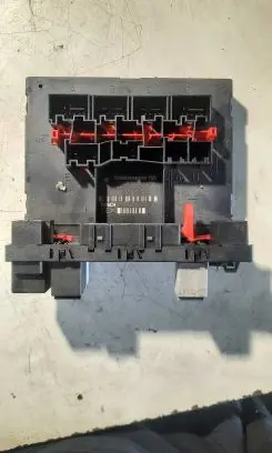 Volkswagen PASSAT B6 Comfort/convenience module 1K0937049T F005V00497 H30S0704