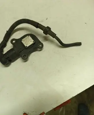 Camshaft position sensor