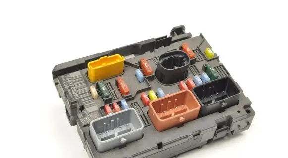 Citroen C4 Grand Picasso Fuse box set 9661708080