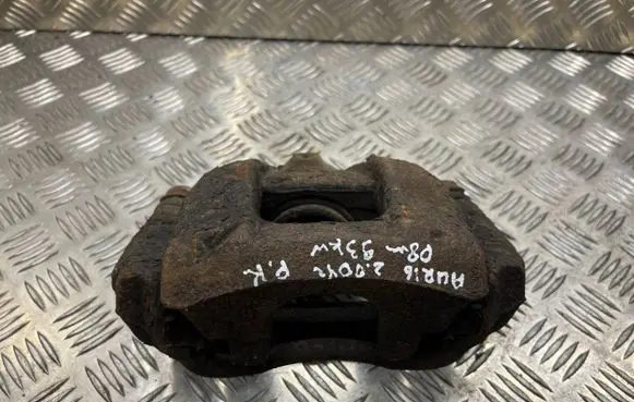 Toyota Auris 150 Front brake caliper