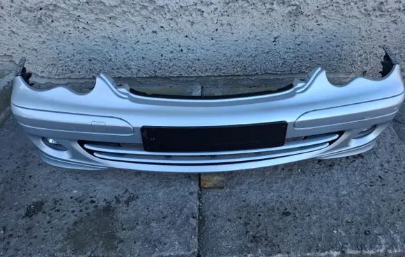 Mercedes-Benz C W203 Front bumper 