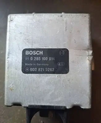 Mercedes-Benz SL R107 Other control units/modules 0008210262 0285100014