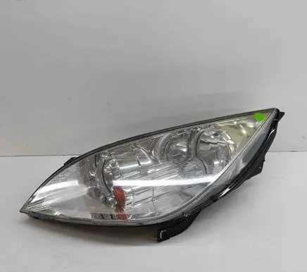 Mitsubishi Colt Headlight/headlamp 8301A285