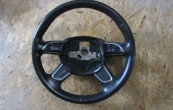 Audi A3 S3 8V Steering wheel
