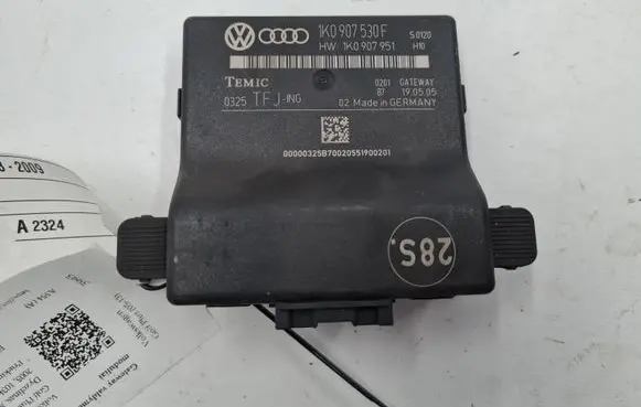 Volkswagen Golf Plus Gateway control module 1K0907530F 1K0907951