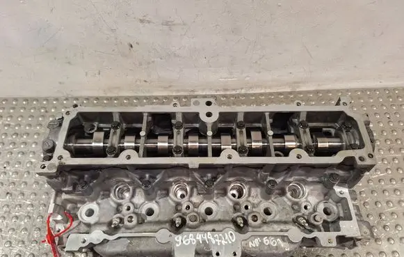 Citroen Berlingo Engine head S25053661 9684487210