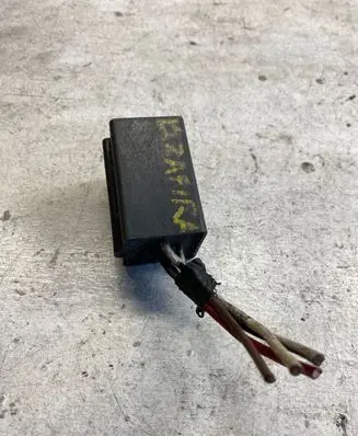 Opel Zafira B Coolant fan relay 13119468