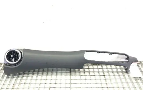 Hyundai Kona I Dashboard trim 84760-J9010