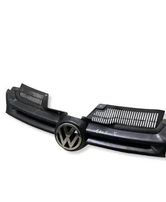 Volkswagen Golf V Front bumper upper radiator grill VW0704301 CA2340 SD6036