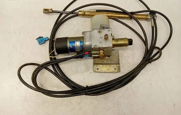 BMW 7 E65 E66 Tailgate/trunk/boot lift motor 7015009 HB70087002