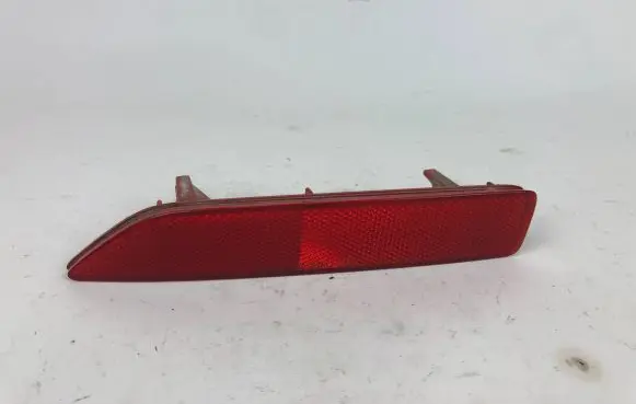 Honda CR-V Rear tail light reflector E4023241