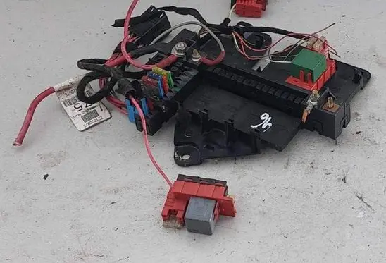 Mercedes-Benz ML W163 Fuse box set 1635450405 57920 08200202