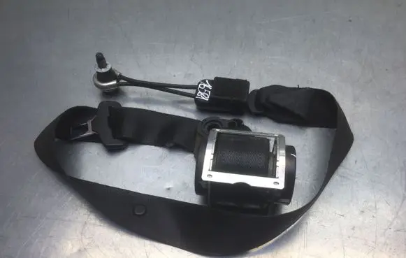 Opel Corsa D Front seatbelt 607707500C 071011 040787