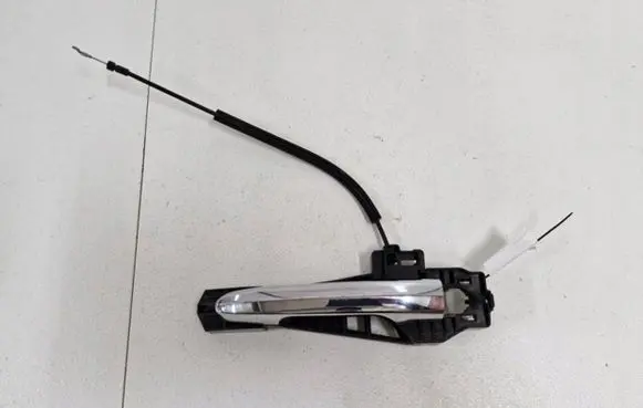 Fiat 500L Front door exterior handle