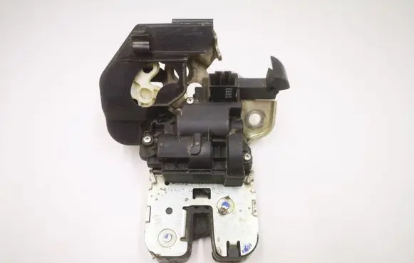 Audi A4 S4 B8 8K Tailgate/trunk/boot lock/catch/latch 8K9827505