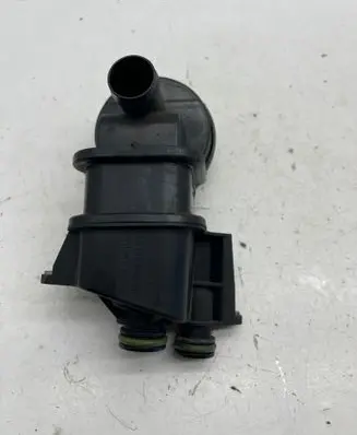 Porsche Cayman 987 Oil breather separator 70324414 S04742 S0472