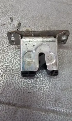 Opel Astra G Tailgate/trunk/boot lock/catch/latch