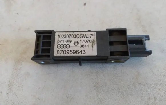 Audi A2 Airbag deployment crash/impact sensor 8Z0959643