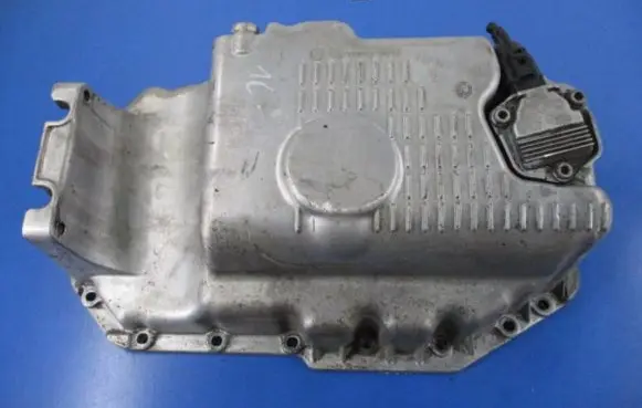 Volkswagen Golf IV Oil sump 030103603P