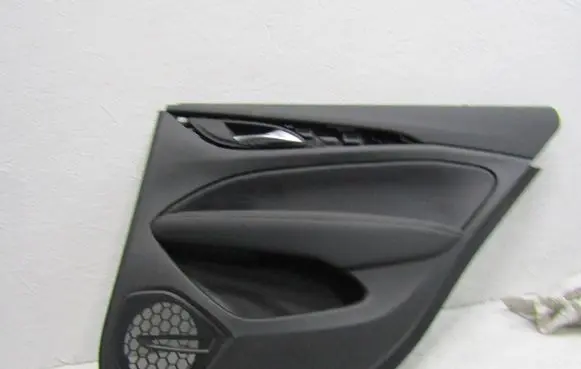 Opel Insignia B Coupe rear side trim panel YR003783YX