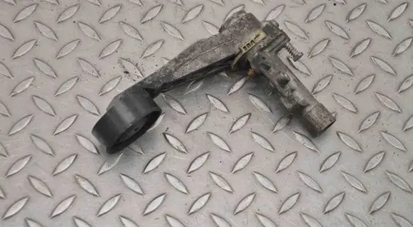 Peugeot RCZ Generator/alternator belt tensioner V7571015