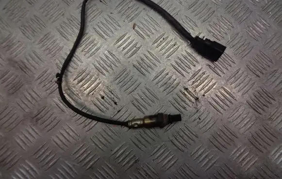 Volkswagen Polo IV 9N3 Lambda probe sensor 0ZA708EE1
