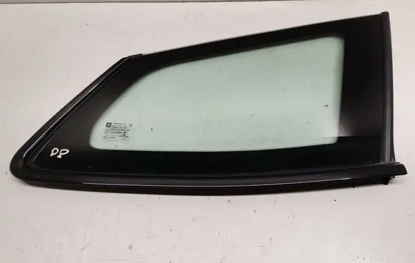Opel Insignia B Rear side window 495032823