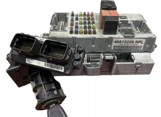 Fiat Punto (188) Fuse box set 46812228