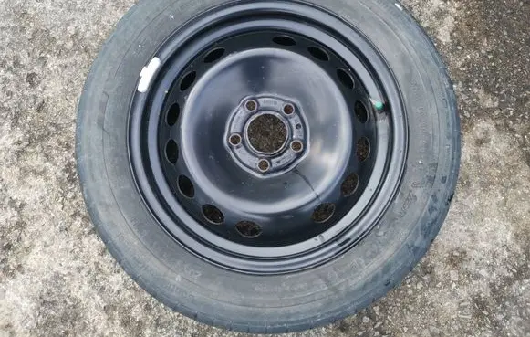 Volvo V70 R16 spare wheel 9173248