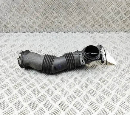 Ford Kuga II Air intake duct part AV6112B624B AV6112B624BB