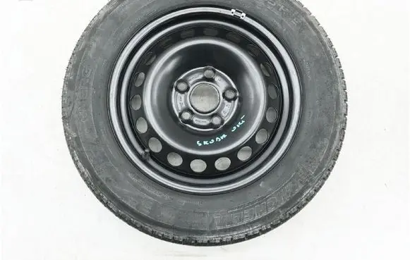 Skoda Octavia Mk2 (1Z) R17 spare wheel 1K0601027C