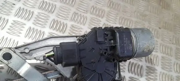 Ford Focus Wiper motor 0390241732 4M51-17508-BA