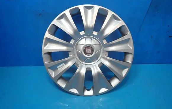 Fiat Tipo R15 wheel hub/cap/trim 735601572