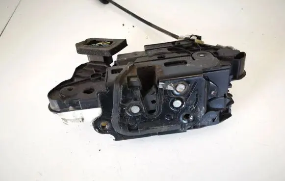 Skoda Yeti (5L) Front door lock 5k1837015d