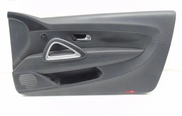 Volkswagen Scirocco Front door card panel trim