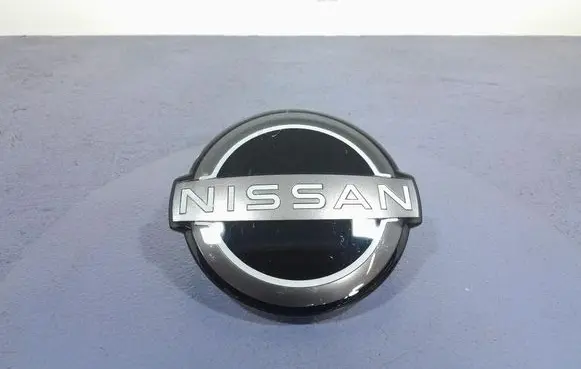 Nissan Qashqai Front grill 62890-6US0A