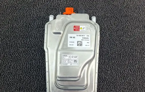 Porsche Taycan 9J1 Auxiliary heating control unit/module 9J1963507F 122R000550