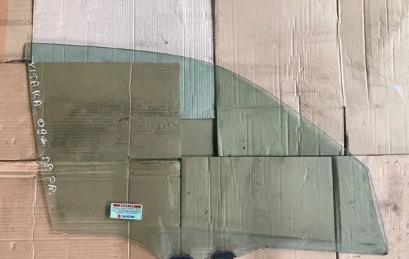 Suzuki Grand Vitara II Front door window glass four-door 43R00034 DCT20AS2 A002345