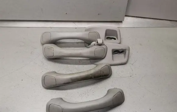 Volvo XC70 Front interior roof grab handle 09193488 09193487