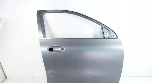 Mercedes-Benz GLA H247 Front door A2477224201