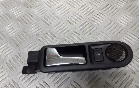 Volkswagen Golf IV Rear door handle trim 1J4839113C