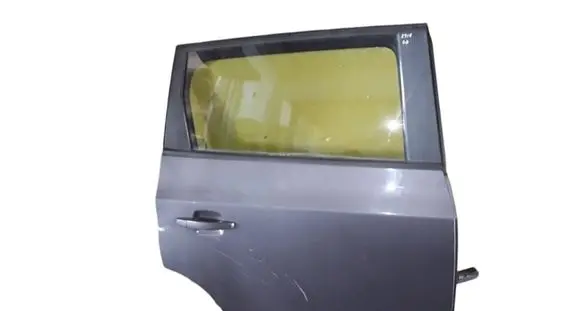 Chevrolet Orlando Rear door 95242607