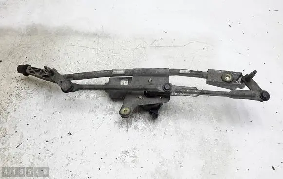 Volvo S80 Front wiper linkage 