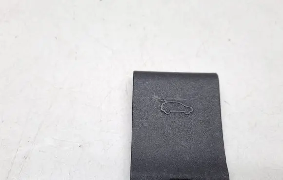 Audi A4 S4 B8 8K Tailgate trim 8K9867979