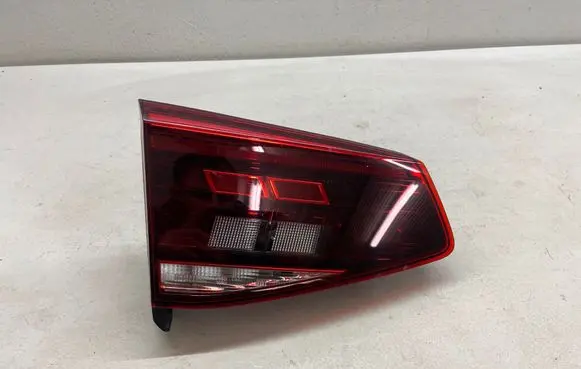 Volkswagen PASSAT B8 Tailgate rear/tail lights 3G9945093k F037470000