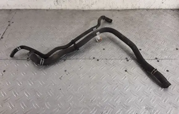 Opel Zafira B Engine coolant pipe/hose GM13117574