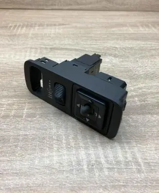 Toyota Corolla Verso AR10 Wing mirror switch 35260