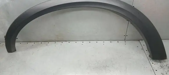 Front arch trim