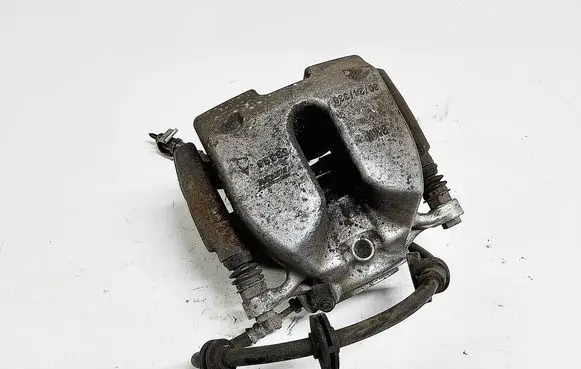 BMW 5 G30 G31 Front brake caliper 53390A