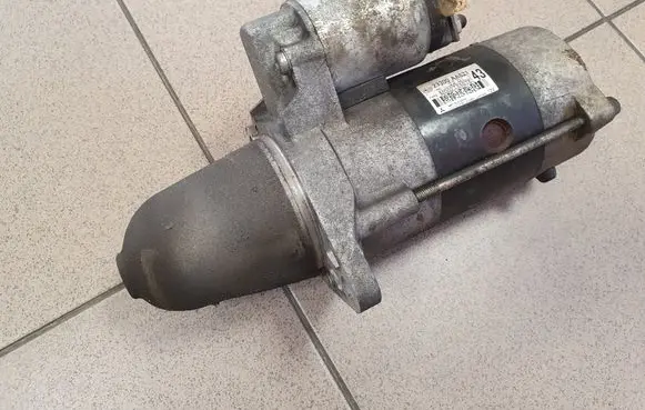 Subaru Forester SH Starter motor 23300AA621
